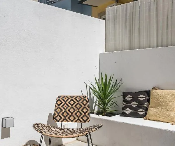 Casa Boma - Elegant With Private Terrace - Ajuda Ii
