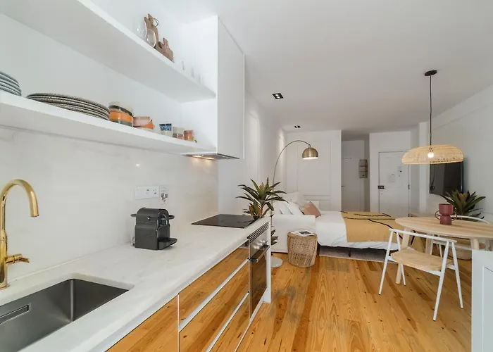 Апартаменты Casa Boma - Elegant With Private Terrace - Ajuda Ii