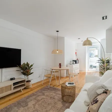 Casa Boma - Elegant With Private Terrace - Ajuda Ii *