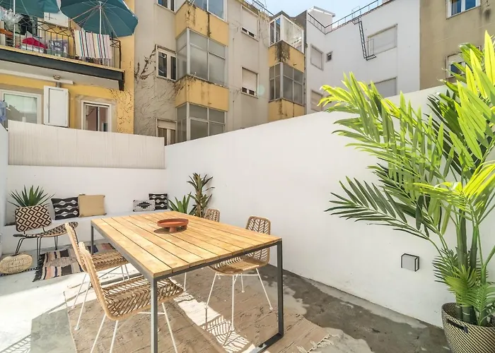 Casa Boma - Elegant With Private Terrace - Ajuda Ii Lisboa