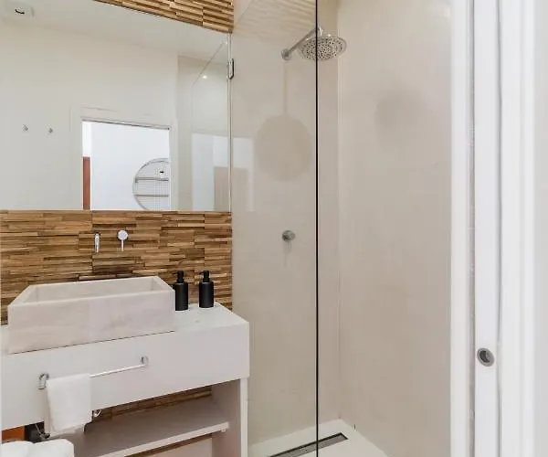 Casa Boma - Elegant With Private Terrace - Ajuda Ii